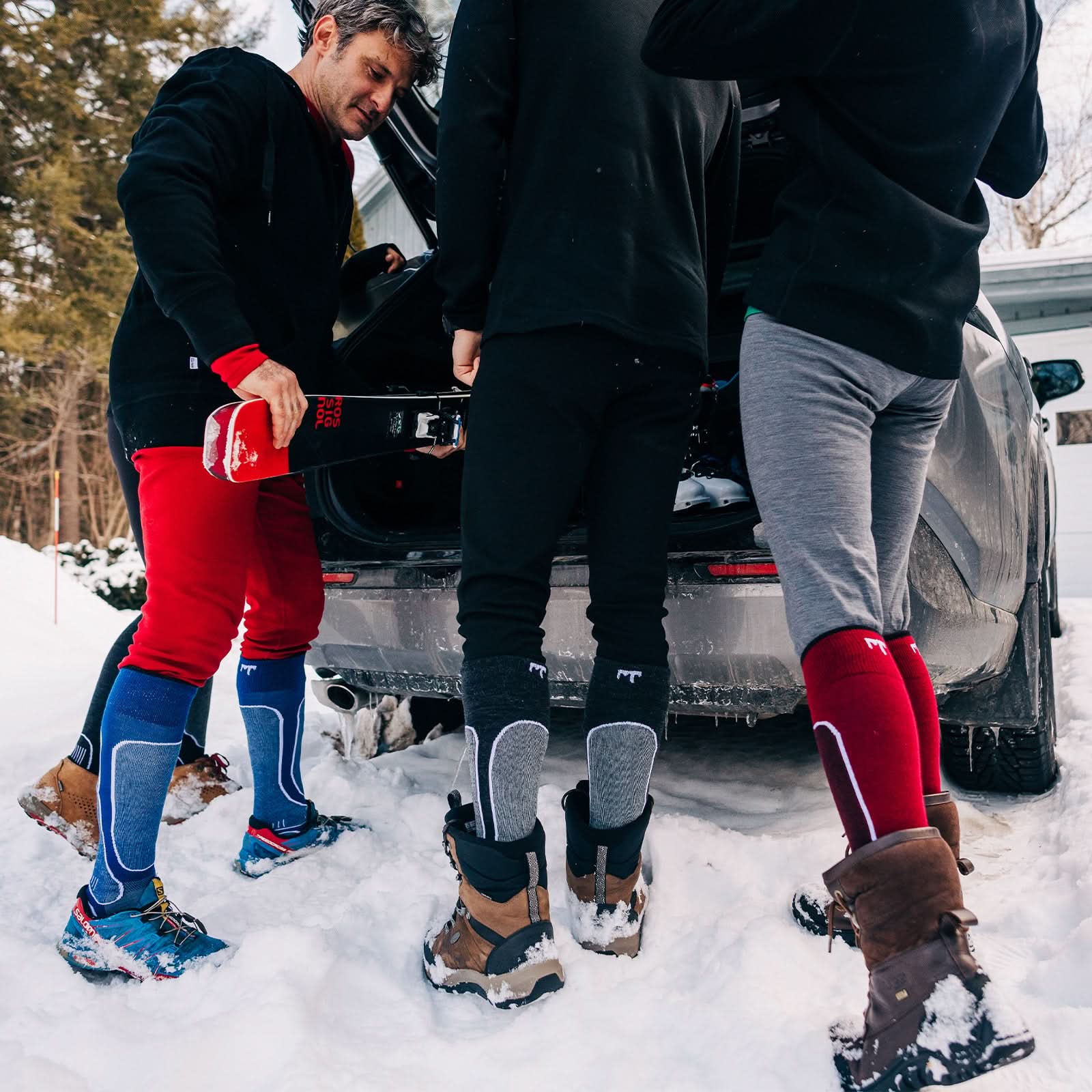 SSN29BLU-5_merino_wool_snowboard_socks_padded_cushion_8fe1f6db-f417-4940-887d-83c8debc2b94.jpg